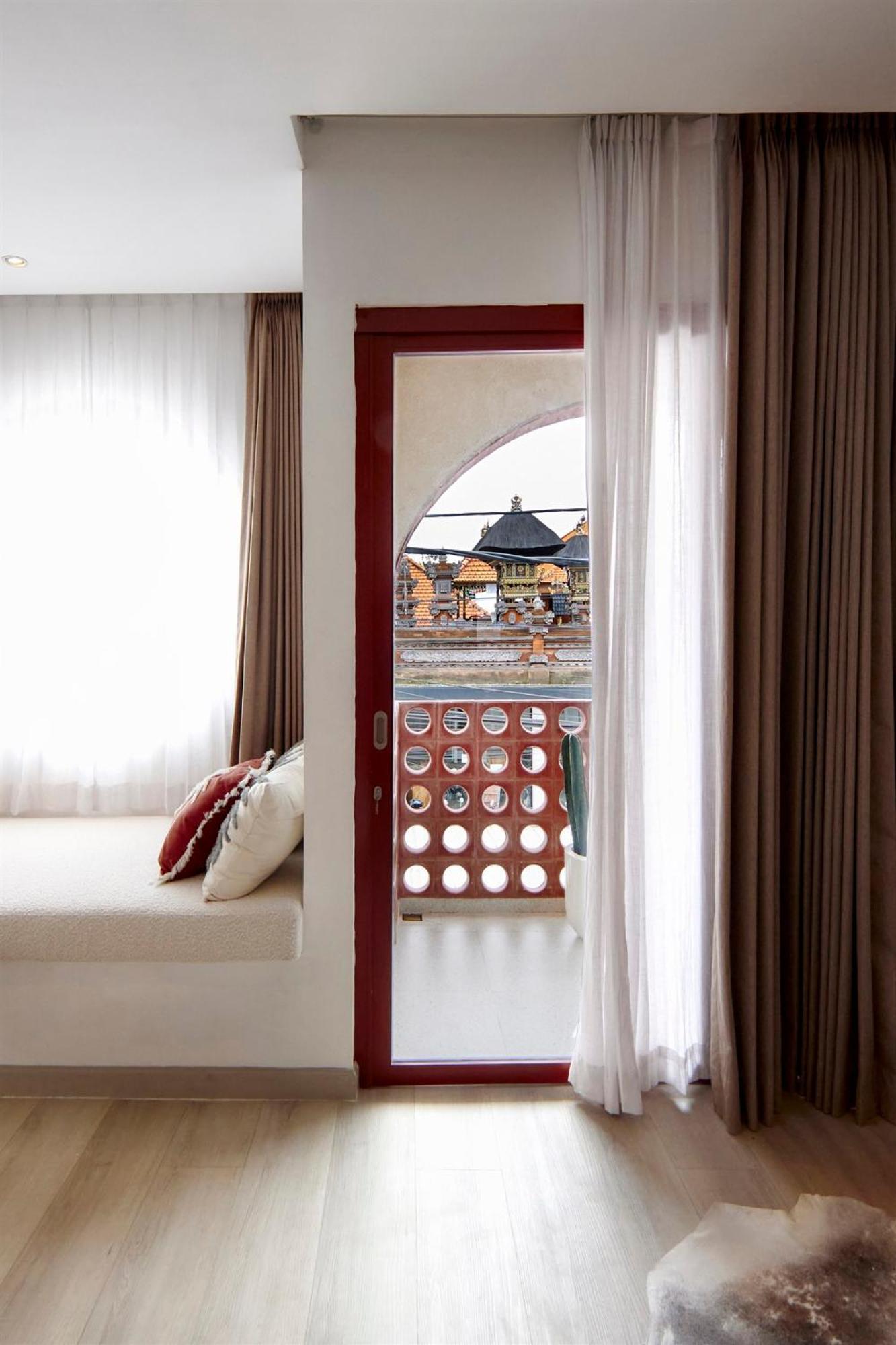 Neon Rose Motel Canggu Zewnętrze zdjęcie