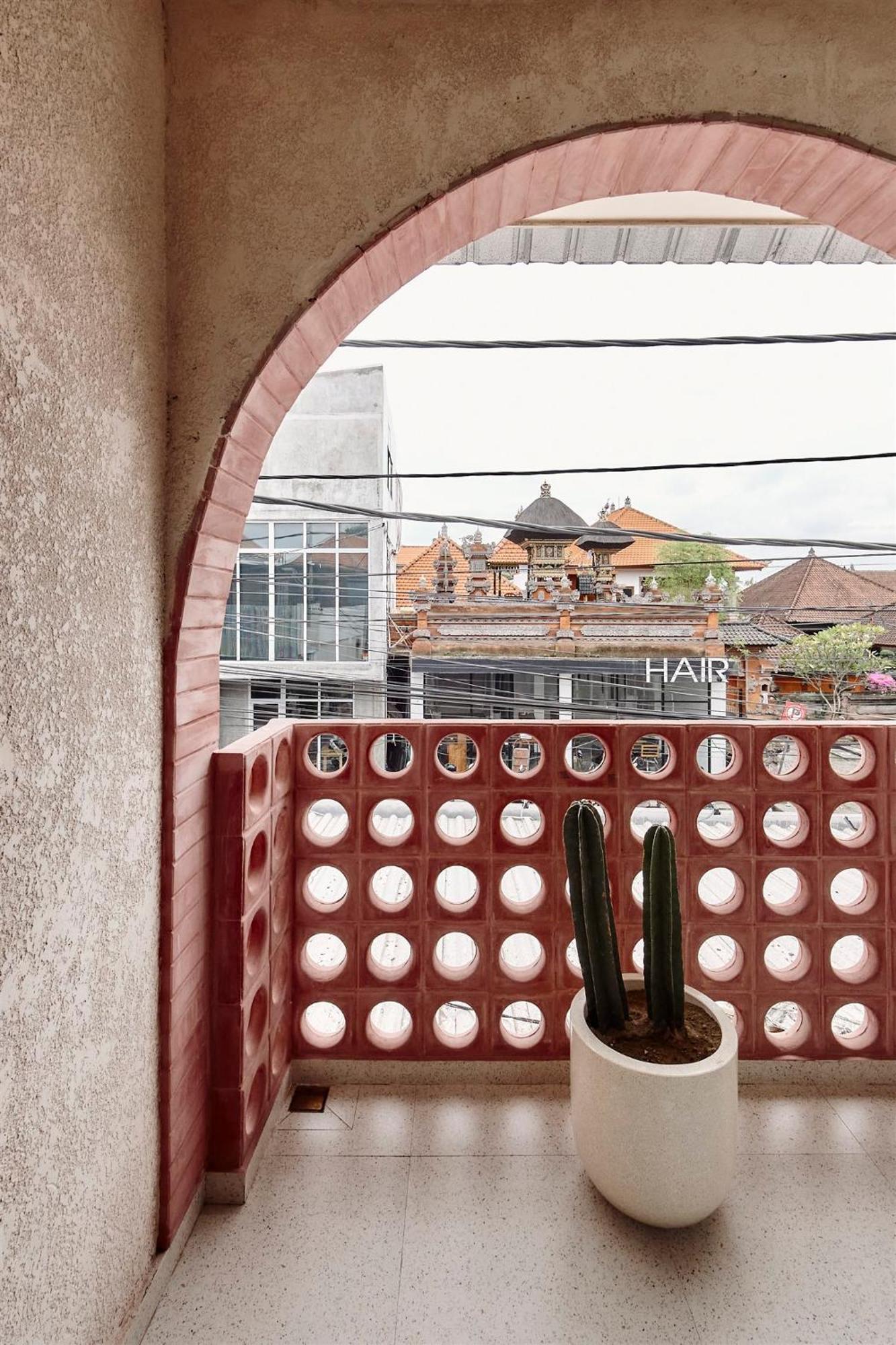 Neon Rose Motel Canggu Zewnętrze zdjęcie